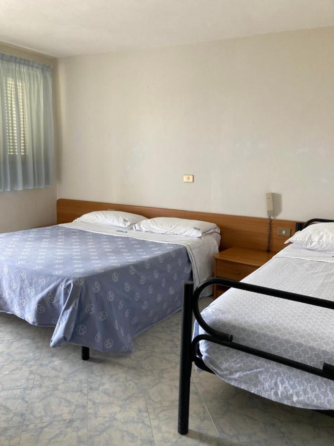 Hotel Sabbia D'Argento Giugliano In Campania Zewnętrze zdjęcie