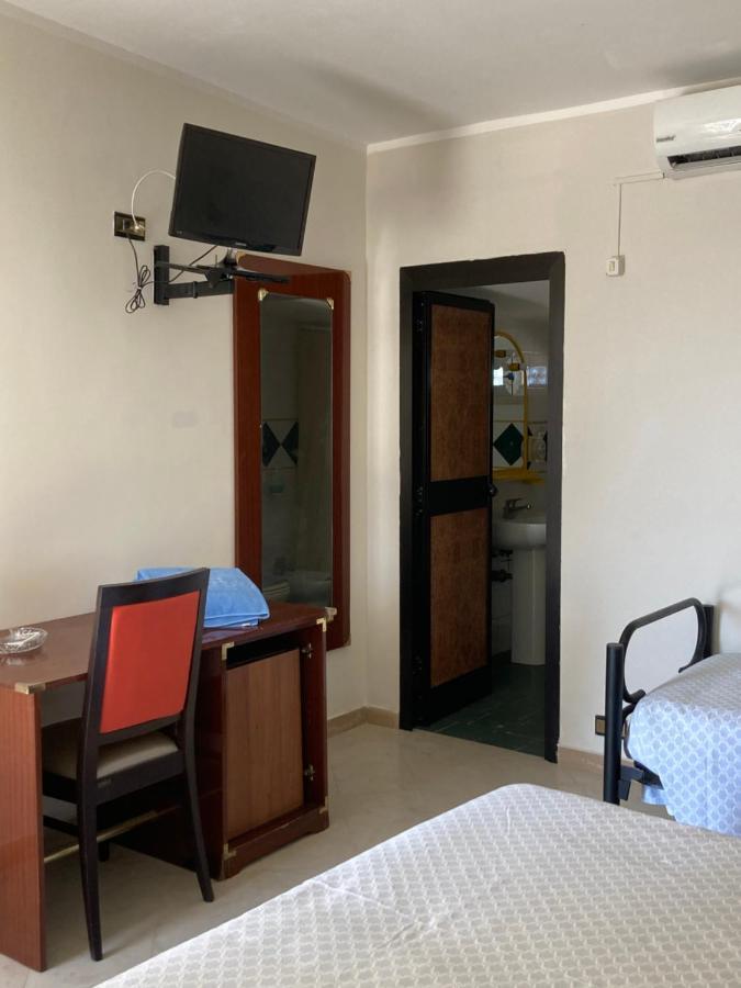 Hotel Sabbia D'Argento Giugliano In Campania Zewnętrze zdjęcie