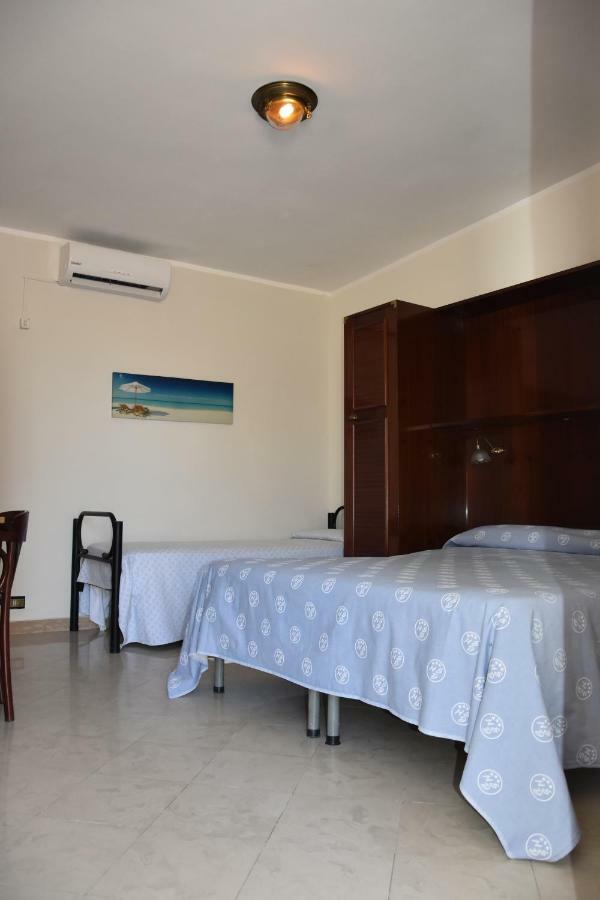 Hotel Sabbia D'Argento Giugliano In Campania Zewnętrze zdjęcie