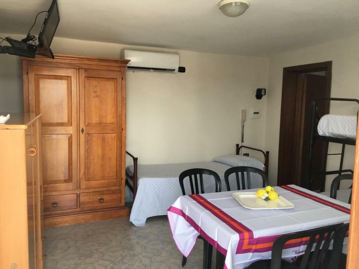 Hotel Sabbia D'Argento Giugliano In Campania Zewnętrze zdjęcie